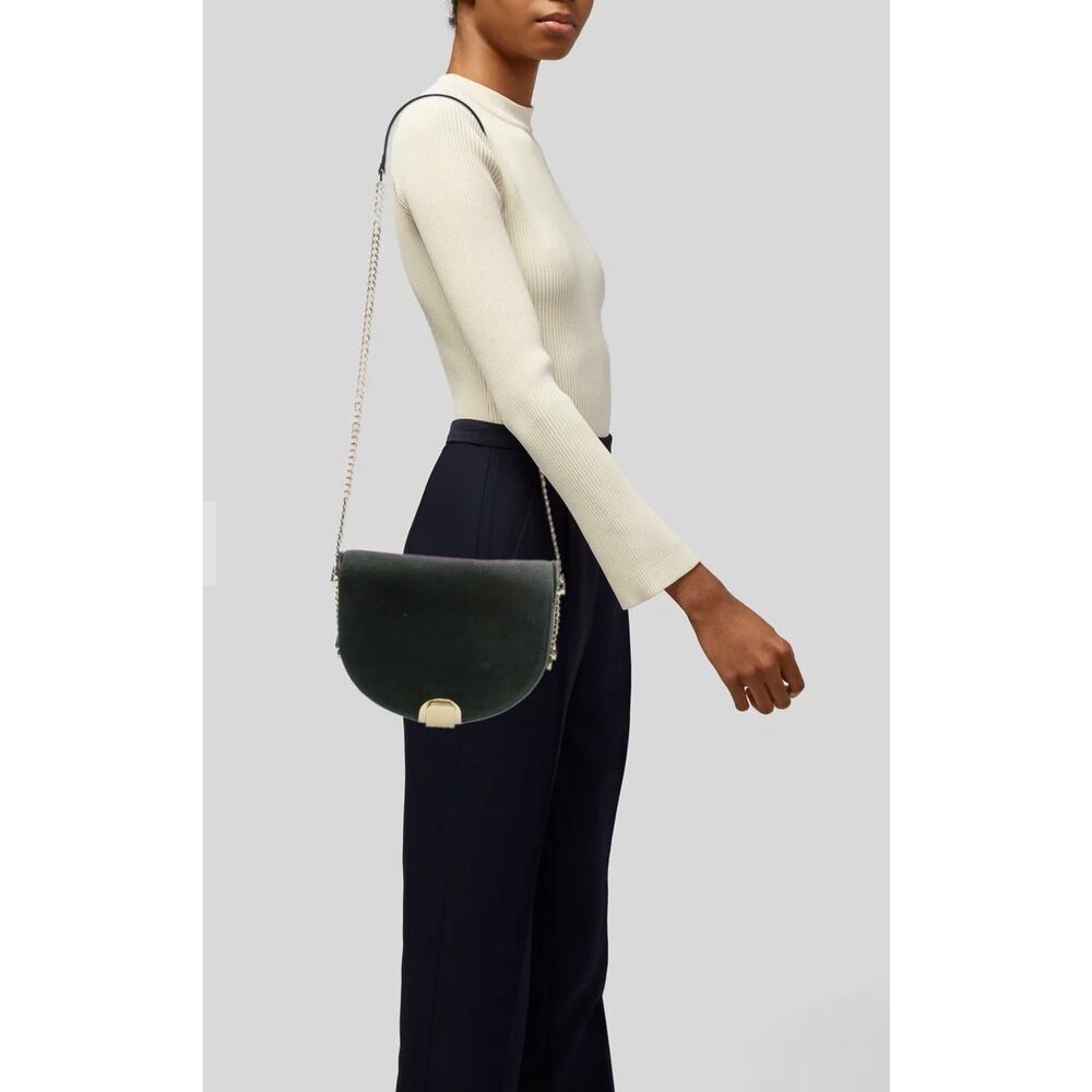 0204 Ted Baker Roxaane Black Leather Moon Clasp Crossbody Bag Rose Gold